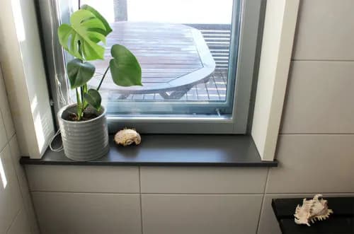 Jakie parapety do białych okien - wybierz idealne rozwiązanie dla swojego wnętrza