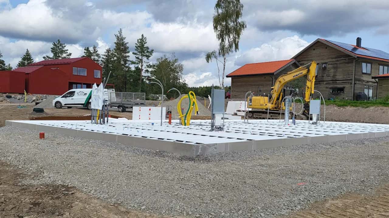 Płyta czy fundamenty: które rozwiązanie jest lepsze dla Twojego domu?